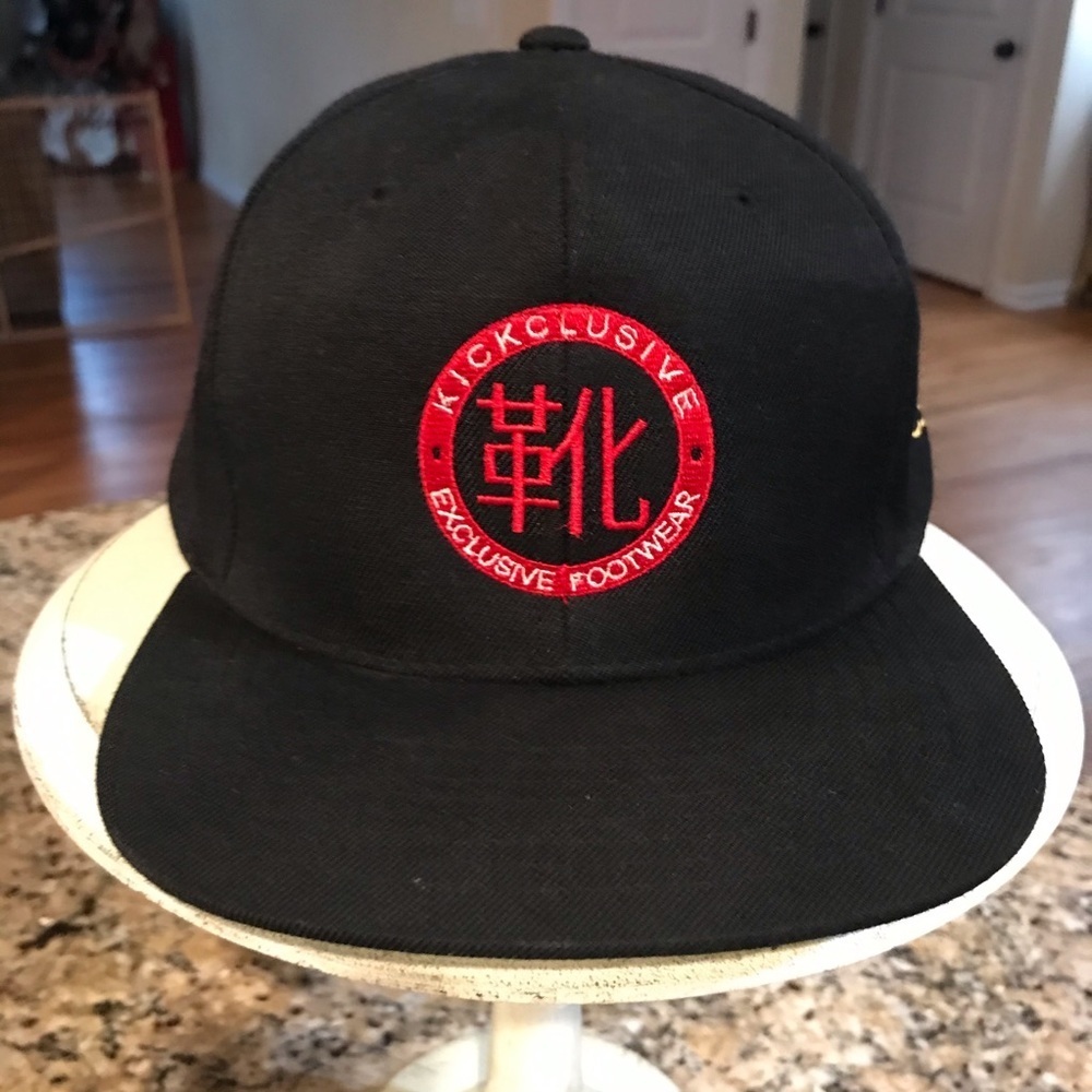 👟KICKCLUSIVE Adjustable Cap